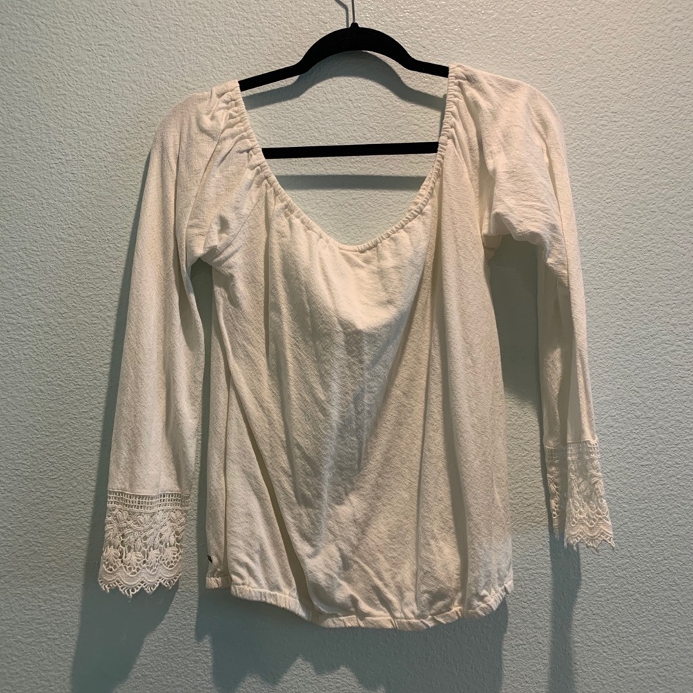 Off-The-Shoulder Roxy Top - Picture 2 of 7